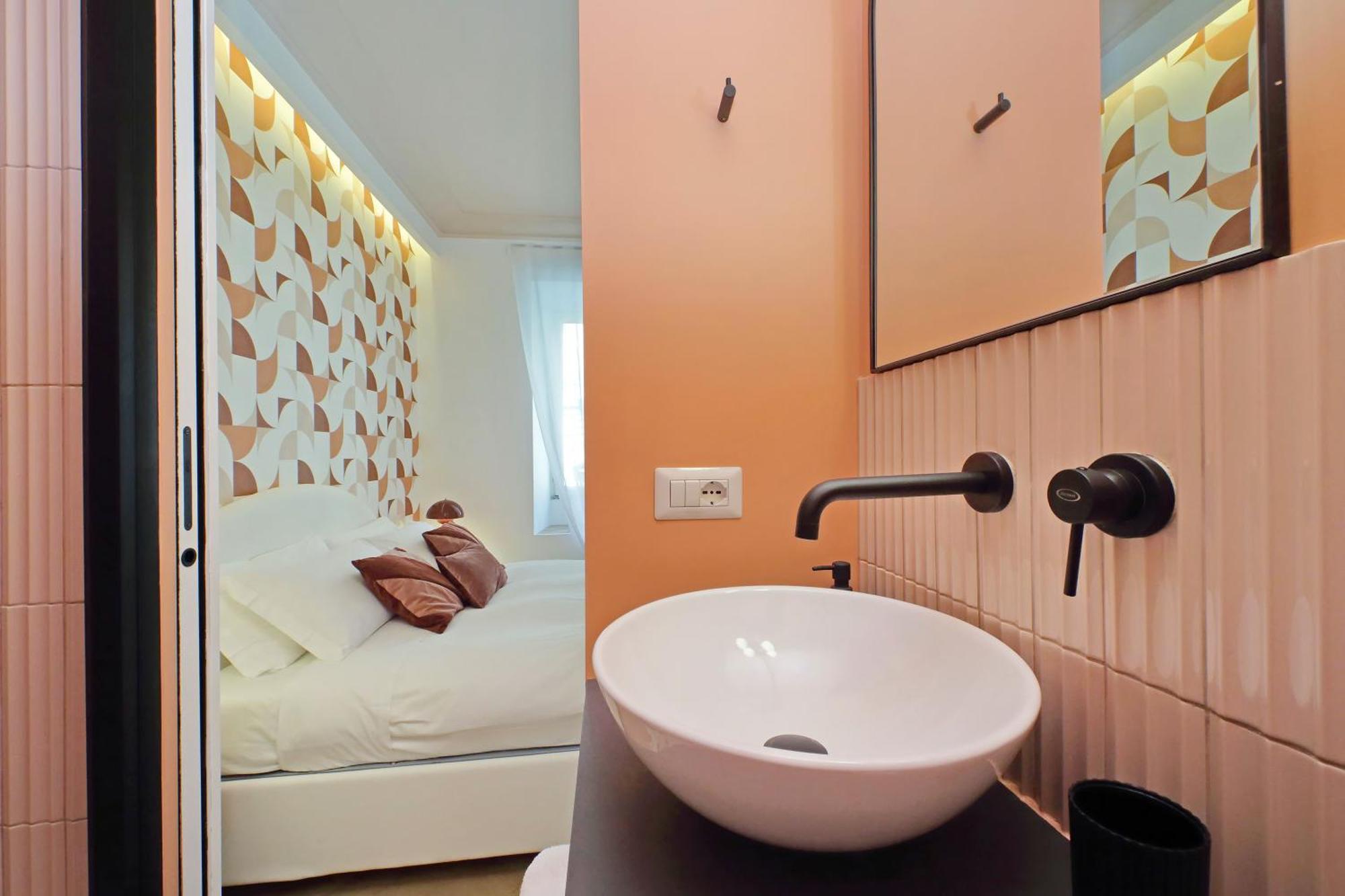 Ych-Colorful And Classy Apartment Near Fori Imperiali Рим Экстерьер фото