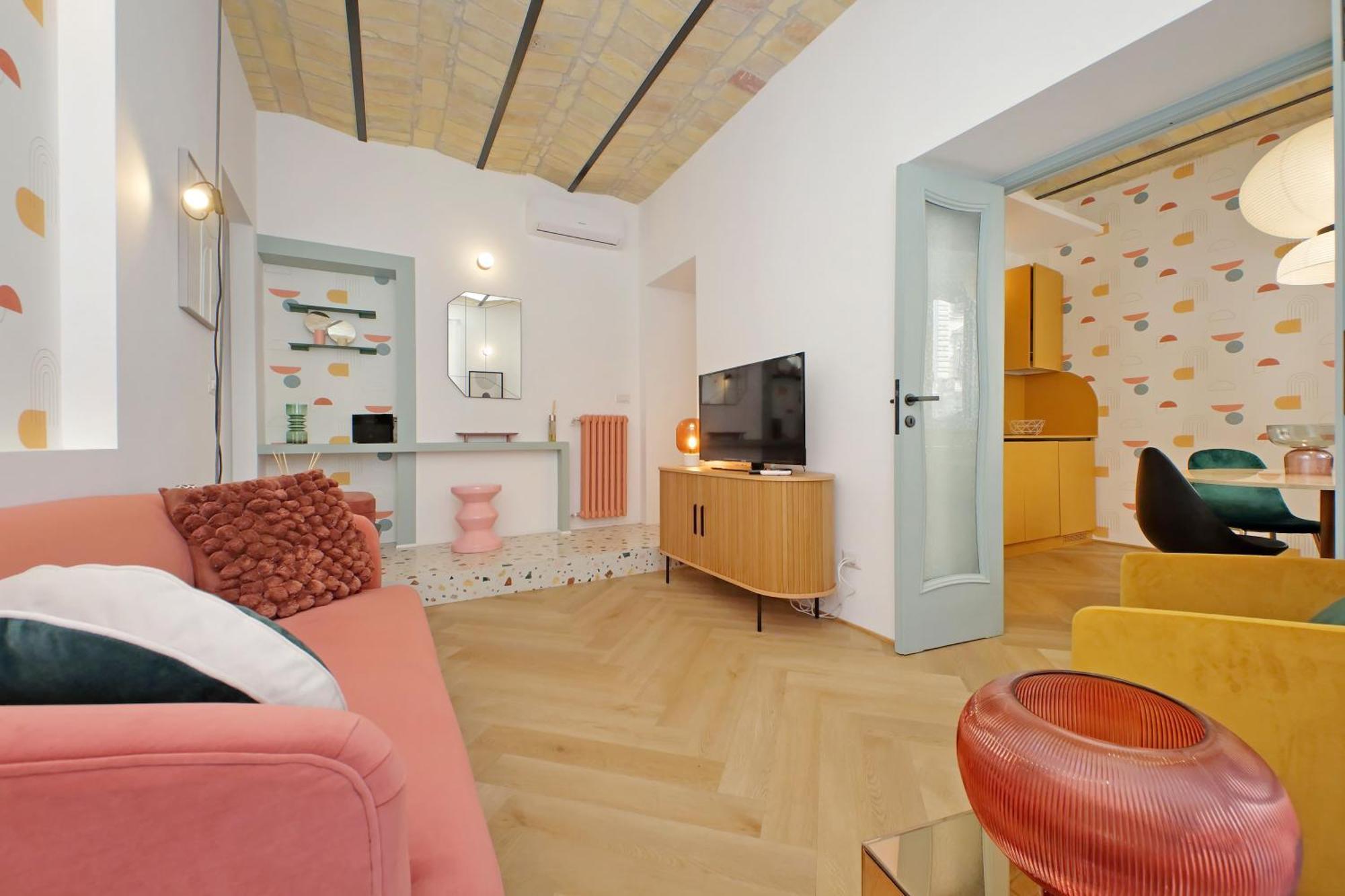 Ych-Colorful And Classy Apartment Near Fori Imperiali Рим Экстерьер фото